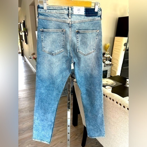 ✨NWT H&M Slim ankle high waist distressed patch jeans 👖 27 - Picture 1 of 9
